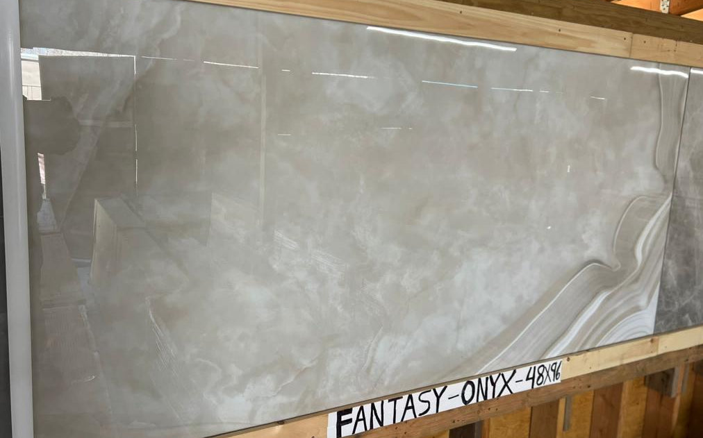 MRC Porcelain Slab Fantasy Onyx 48" x 96" MGT-062