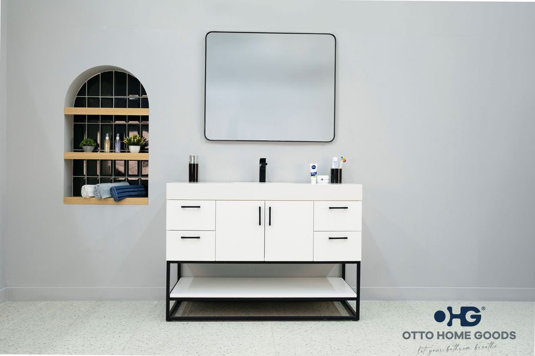 Otto Solana Vanity