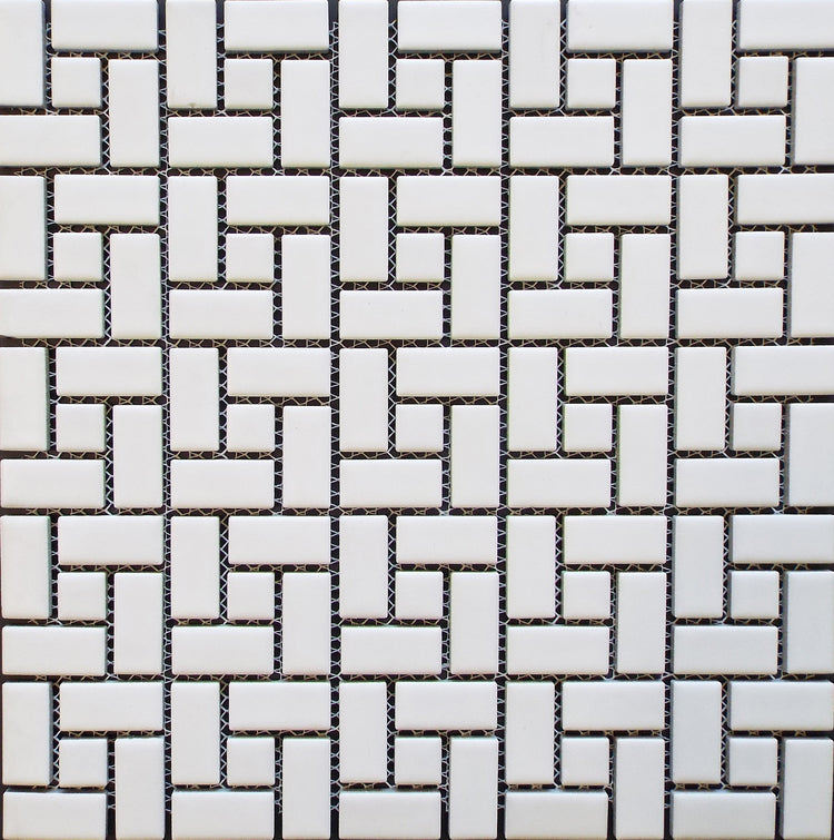 HKS 512 - Matte White Spiral w/ Matte White Dot