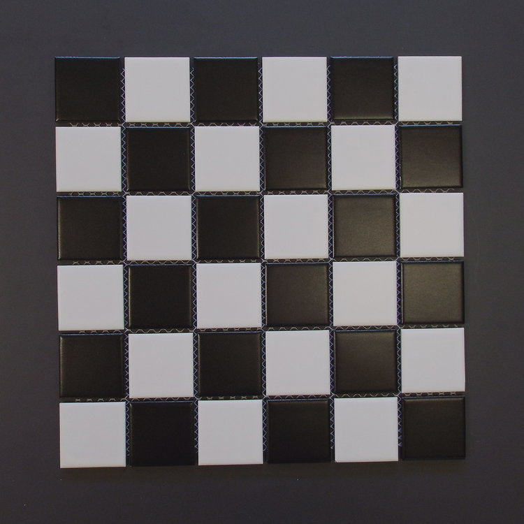 SQ 1035 - 2"X2" Matte Blk & Wht
