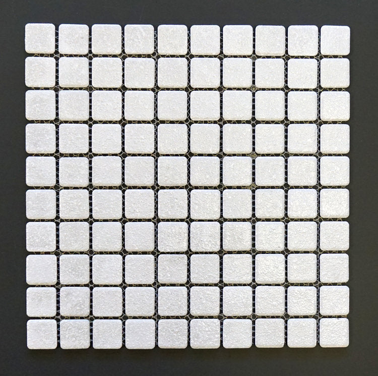 SRR 900 - White 1-1/8" x 1-1/8" on 12" x 12"