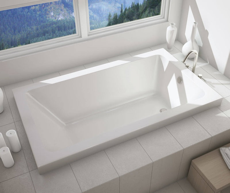 Maax Bathtub Skybox 6636
