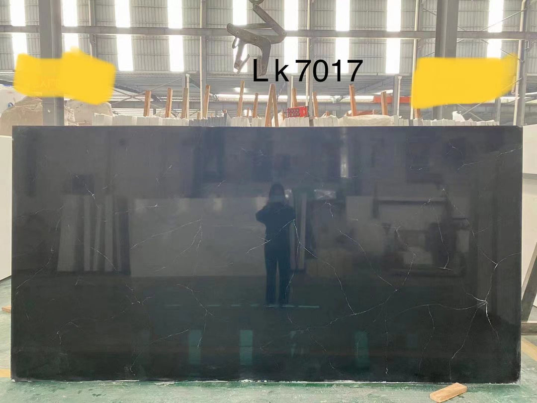 LK7017 Midnight Sky (JOR)