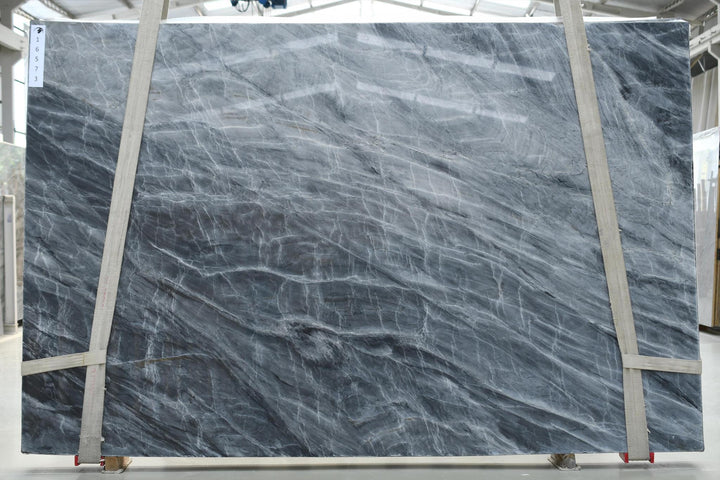 Urban Stone     Quartzite     Series  (UB)