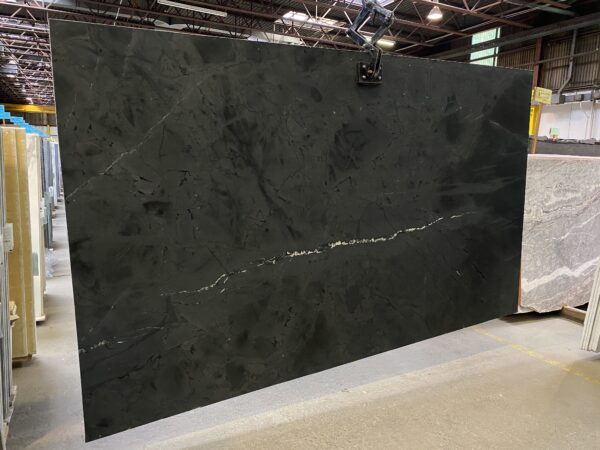 Granite Collection– Lot 2262 ®    (AST)