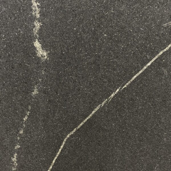 Granite Collection– Lot 1387 ®    (AST)