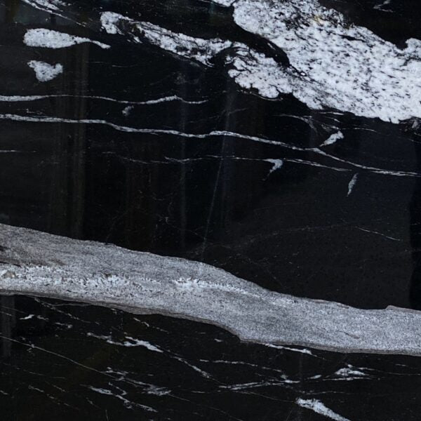 Granite Collection – Lot 2432 ®    (AST)
