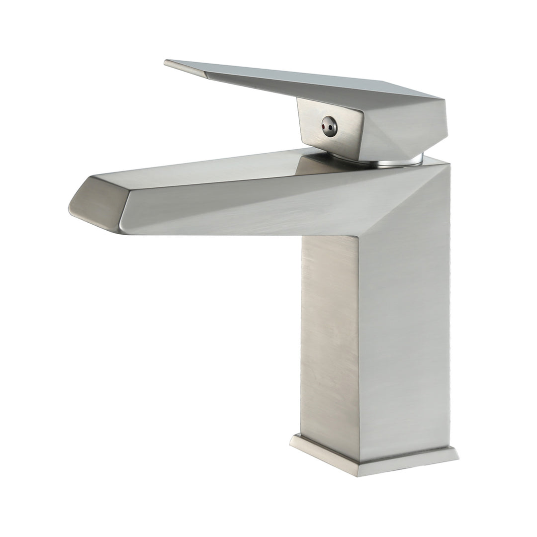 Single Handle Lavatory Faucet – F01 101 01 Chrome