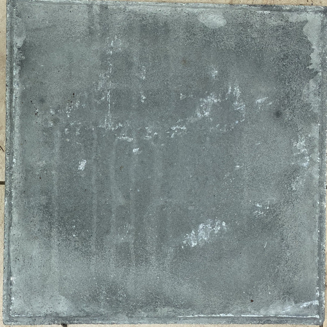Concrete Paving Stone/Pavers UNI Cleft Grey 16" x 16"
